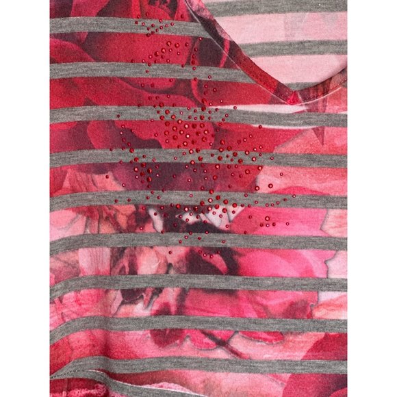 Live and Let Live sz 1X pink roses stripe rhinestone v neck handkerchief hem top - Picture 2 of 7
